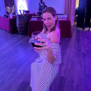 Meet your Posher, Abby